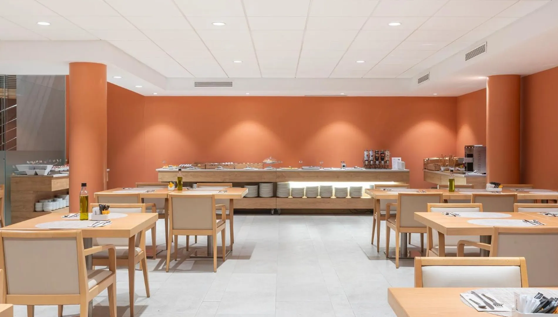 Acta Sant Just Hotel Sant Just Desvern