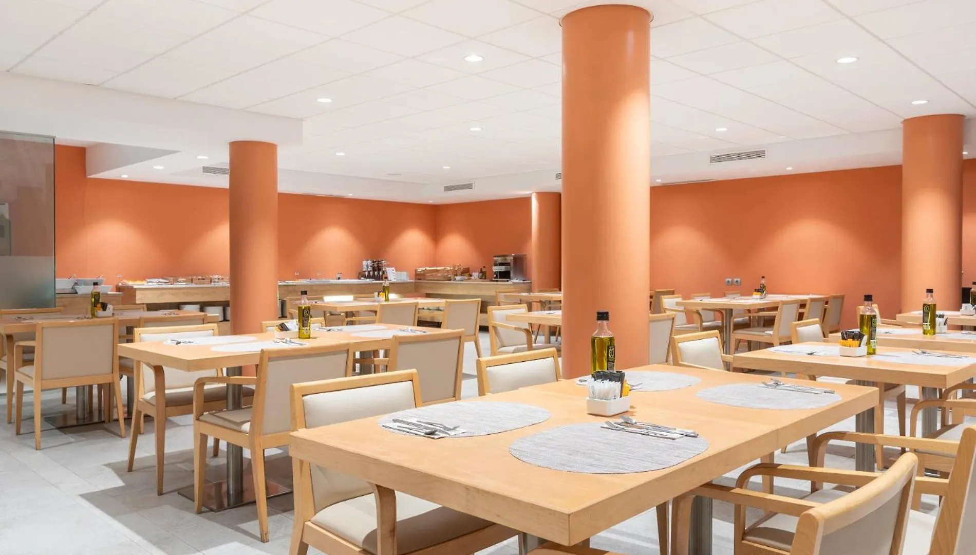 Acta Sant Just Hotel Sant Just Desvern