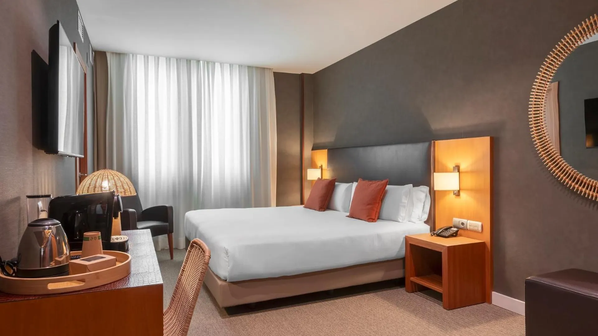 Acta Sant Just Hotel Sant Just Desvern